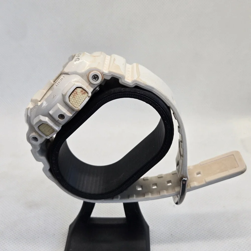 Casio Baby-G discoloration yellowing